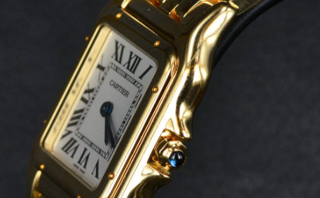 Reviewing the Replica Cartier Panthère de Cartier Panther Watch.